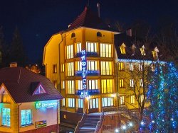 Отель в центре Трускавца возле бювета