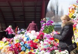 Искусственные цветы оптом в Одессе по выгодным ценам!