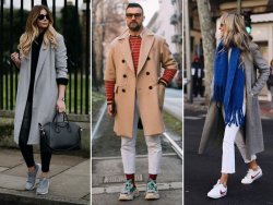 Как носить пальто с кроссовками?