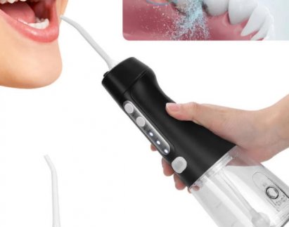 Ирригатор для полости рта – это домашний прибор, помогающий удалять зубной налет