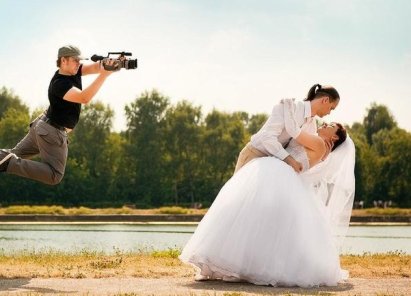 Сохраните яркие и трогательные моменты на всю жизнь вместе с лучшими свадебными фотографами