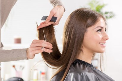 Як вибрати постачальника професійної косметики для волосся