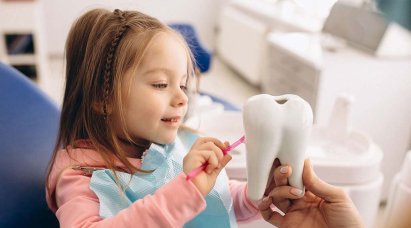Как подружить ребенка и стоматолога: 7 практических приемов