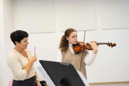 Музыкальная Школа "Виртуозы": Развиваем Таланты в Мире Музыки