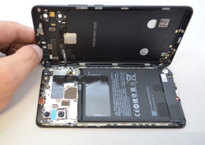 Процесс замены аккумулятора в смартфоне Xiaomi: Восстановите энергию вашего устройства