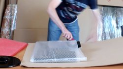 Как правильно упаковать телевизор или монитор с пузырчатой пленкой